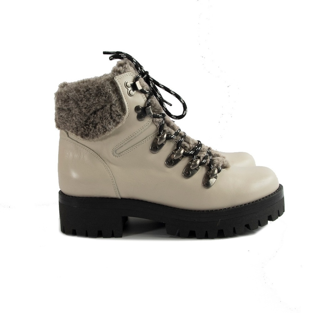 Maiden Lane Ivory Leather Marbut Faux Fur Boots 39 - Picture 5 of 8